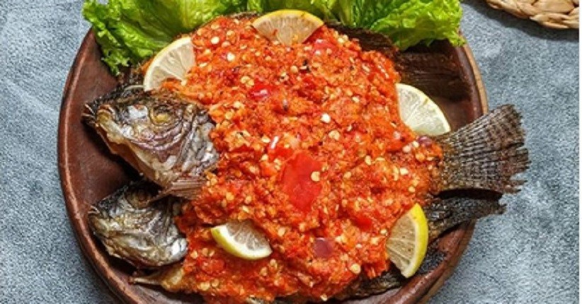 Nasi + Mujair Goreng + Sambal Seruit